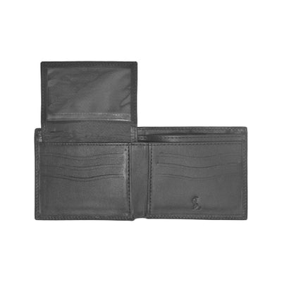 Close-up of Pocket Set black leather wallet – slim, stitched, and stylish
